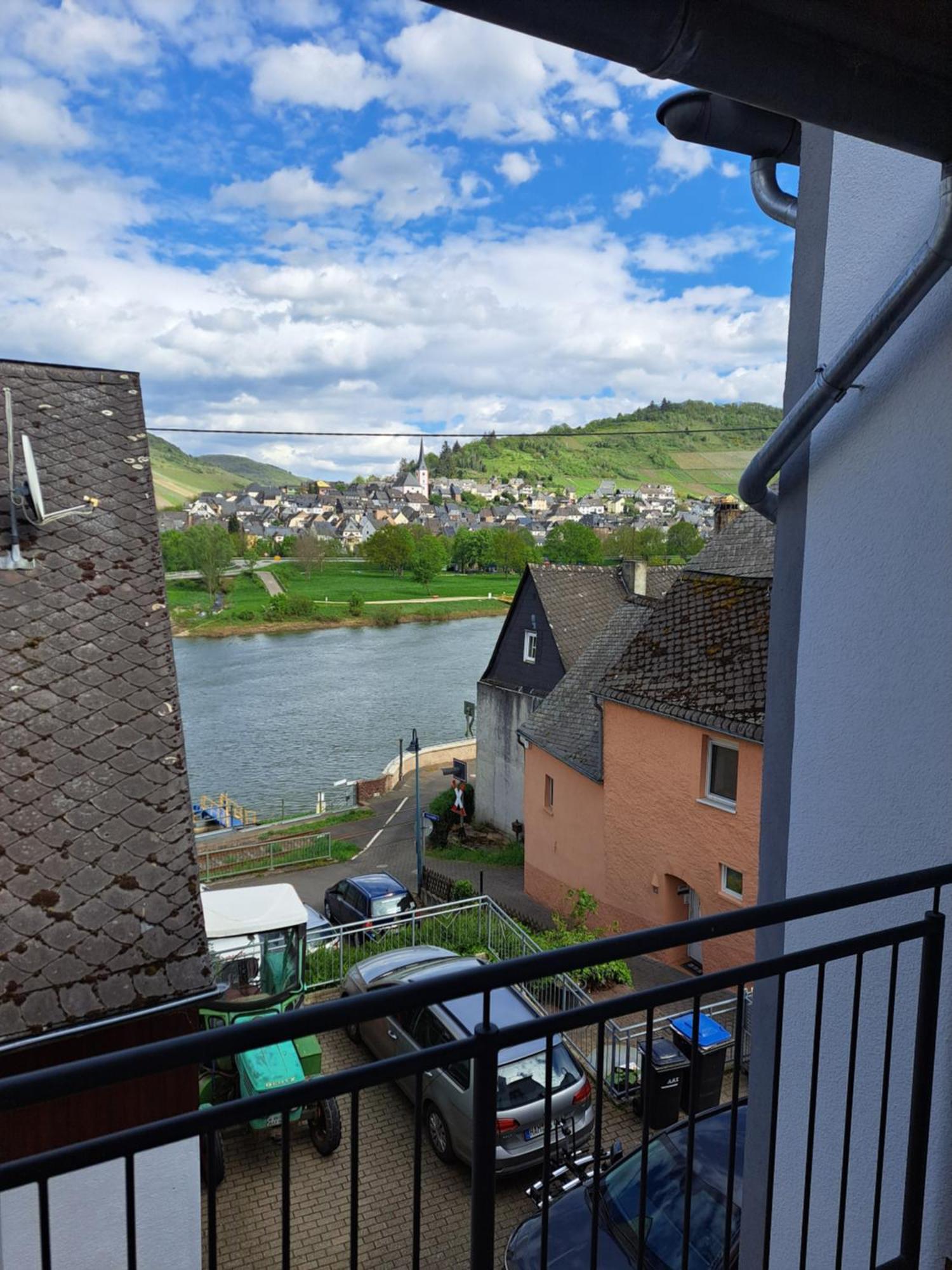 Haus Weingarten Kövenig Buitenkant foto
